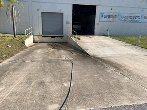 Before and After Pressure Washing Services in Town 'N' Country, FL (1)